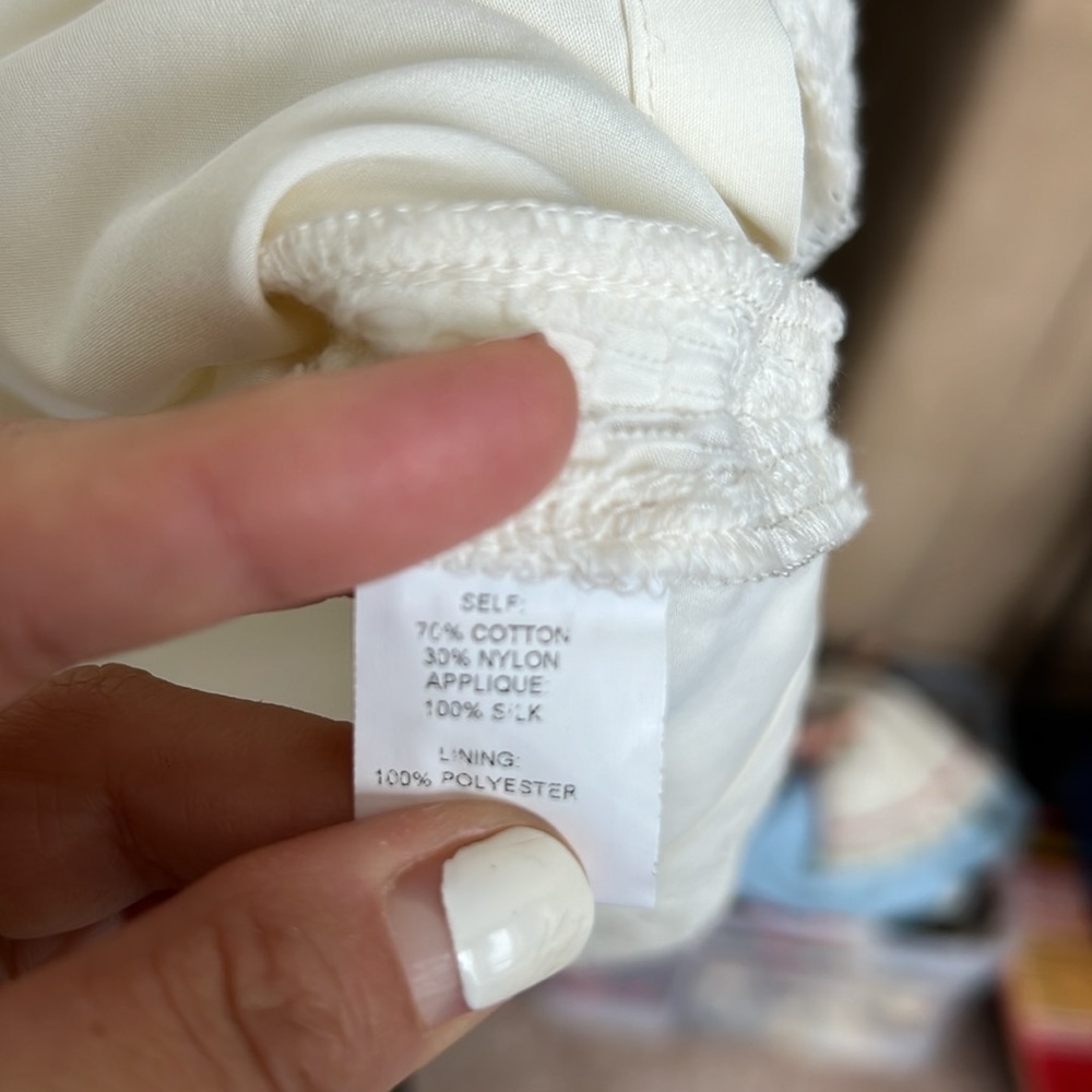 PHOEBE COUTURE LACE DRESS - Picture 11 of 14